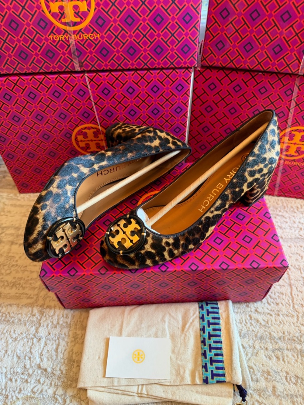 Tory Burch Leopard Print Block Heel Pumps - Brown/Black/Gold - Picture 3 of 10